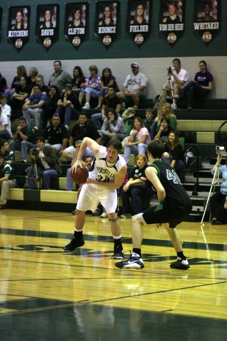 BHS VB BB vs Azle 3 Jan 09  448