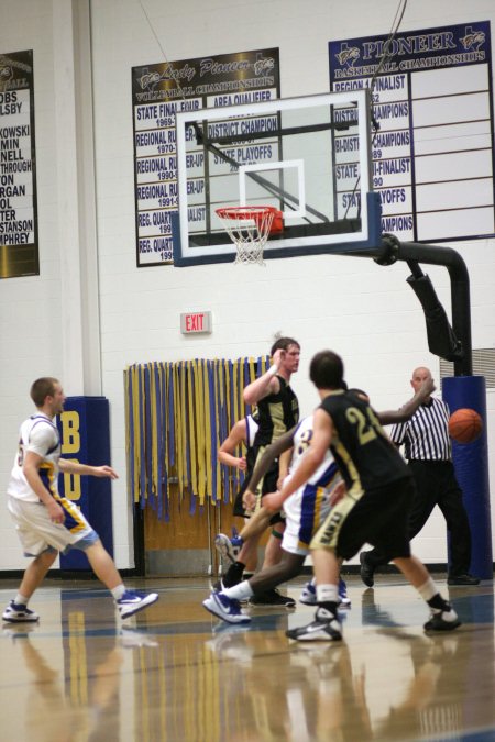 BHS BB vs Boswell  10 Feb 09 407