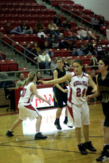 BHS BB vs Mineral Wells  13 Jan 08 010