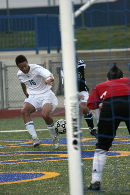 BHS Soccer vs Boswell 19 Mar 09 065