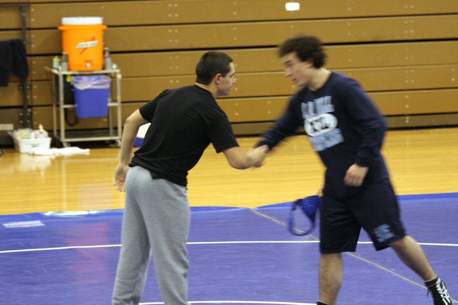 BHS Wrestling vs D Bell 13 Nov 08  006