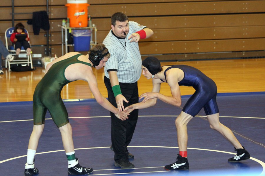 BHS Wrestling vs D Bell 13 Nov 08  007