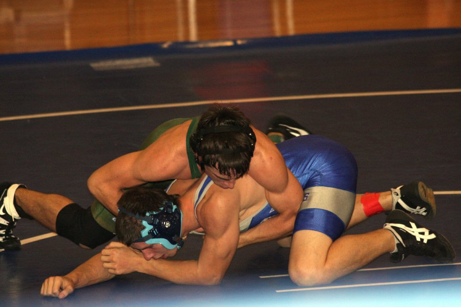 BHS Wrestling vs D Bell 13 Nov 08  013