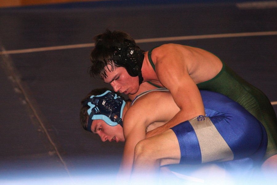 BHS Wrestling vs D Bell 13 Nov 08  017