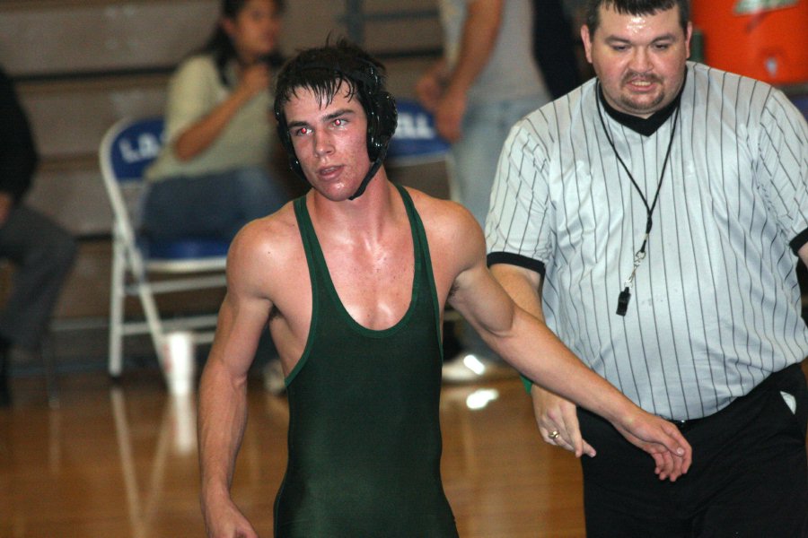 BHS Wrestling vs D Bell 13 Nov 08  018