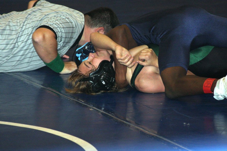 BHS Wrestling vs D Bell 13 Nov 08  019
