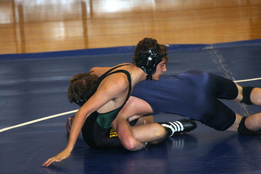 BHS Wrestling vs D Bell 13 Nov 08  032