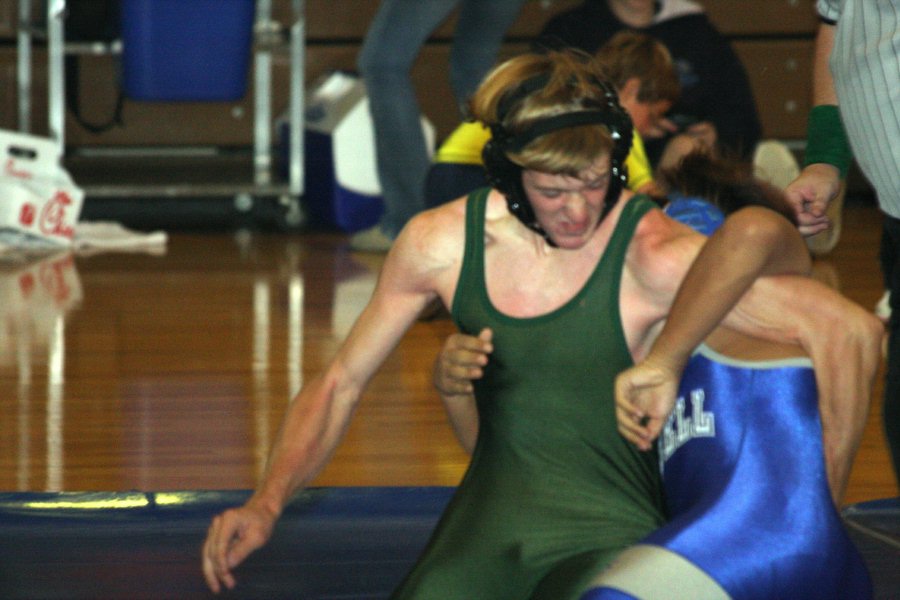 BHS Wrestling vs D Bell 13 Nov 08  066