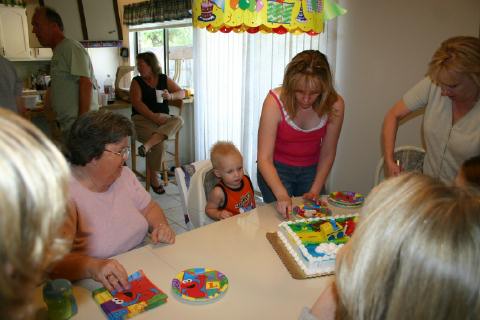 Kaden B'day - 2005  017