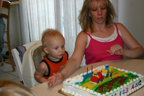 Kaden B'day - 2005  054
